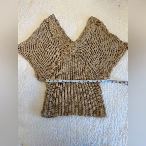 Jessica Simpson Cable Knit Sweater (Large) - Picture 2 of 9